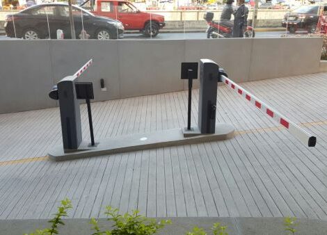 control vehicular en Lima con lector UHF para acceso automático de vehículos